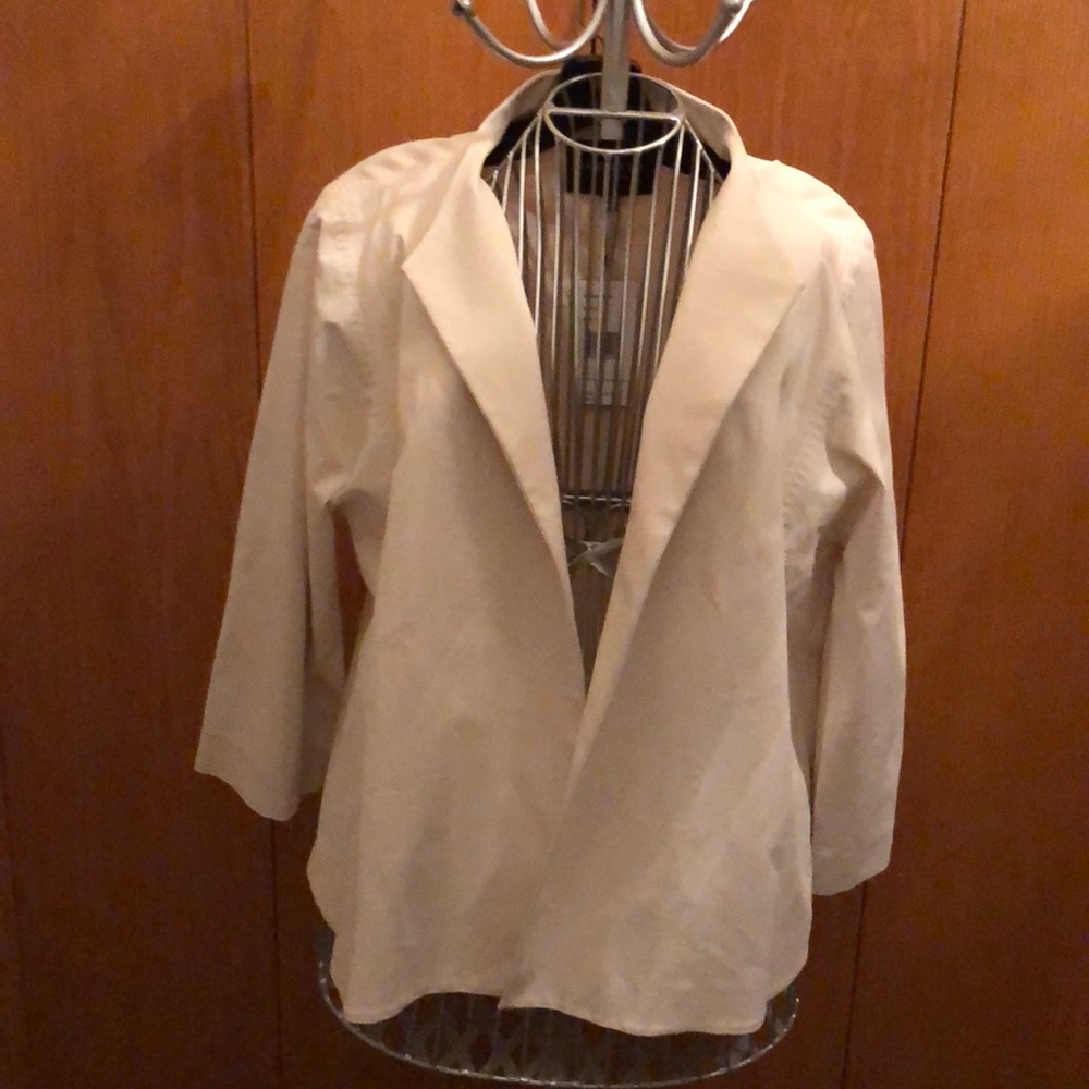 Lafayette 148 New York white spring coat